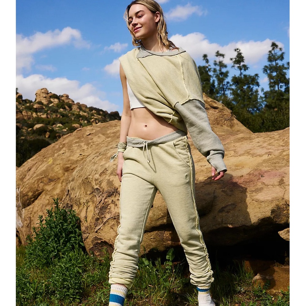 Free people Movement  Start Up Pants size small